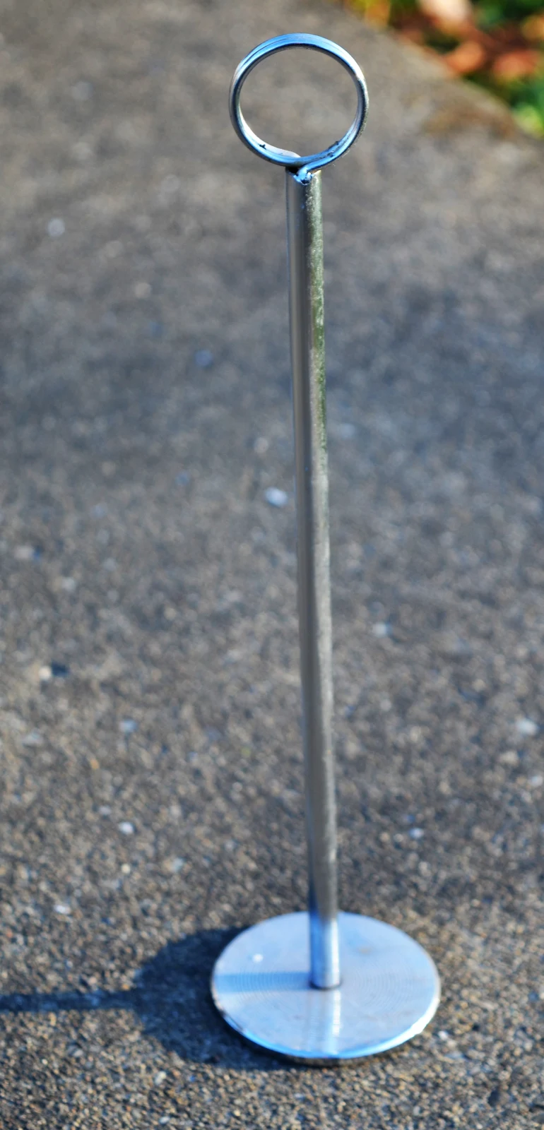silver table number holder.jpg