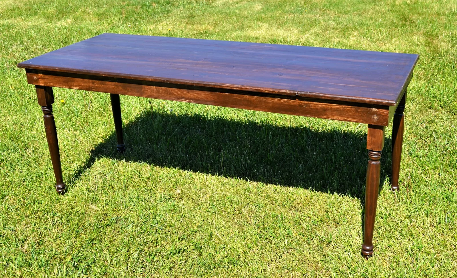 6ft wooden table.jpg