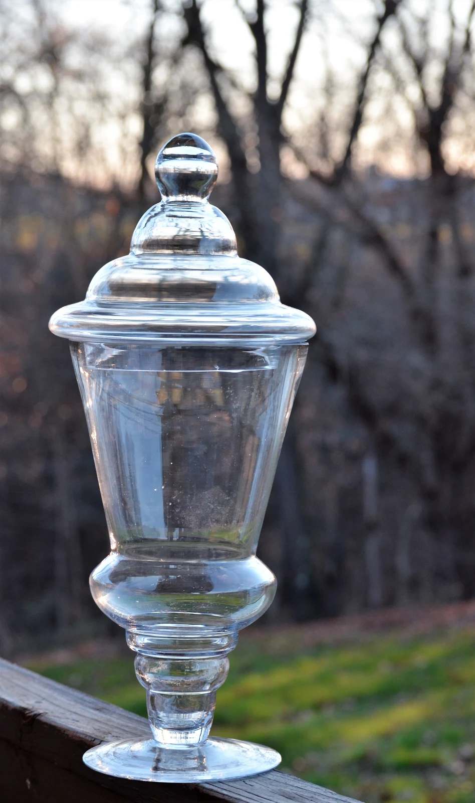 large glass jar.jpg